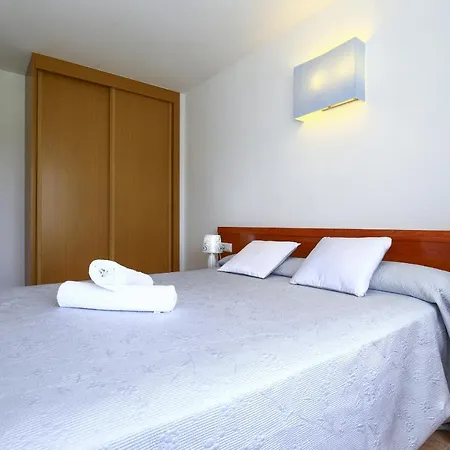 Residencial Juncos 3 Planet Costa Dorada Apartment *